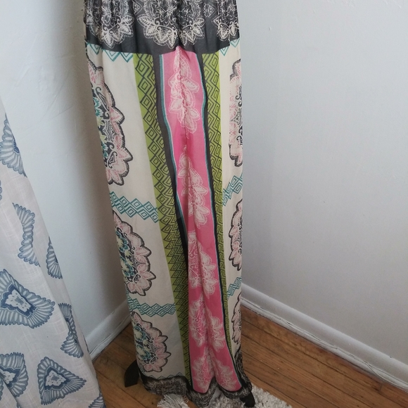 Forever 21 sheer maxi dress - Picture 5 of 6